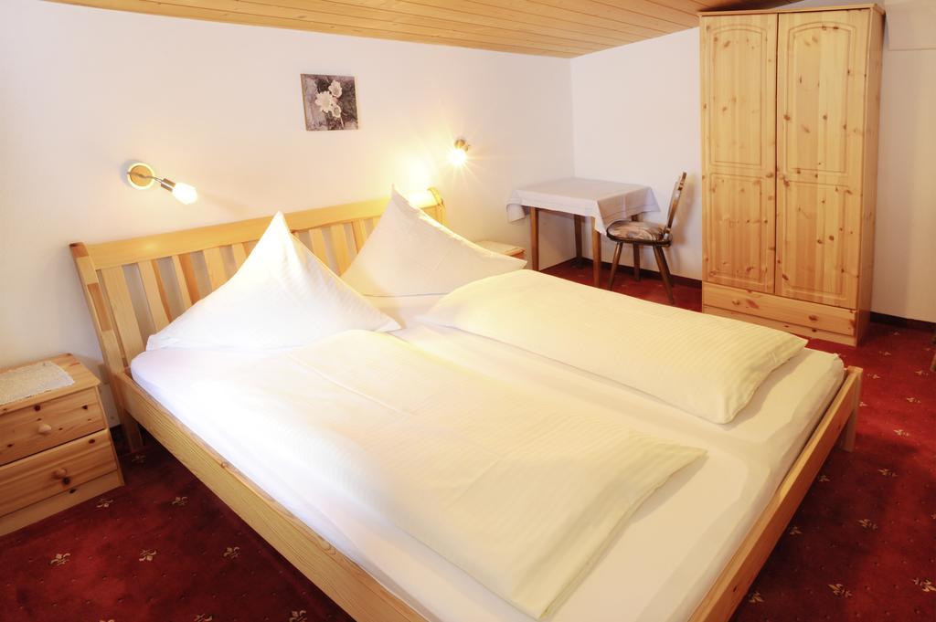 Haus Gariella Apartment การ์กเอลเลิน ภายนอก รูปภาพ