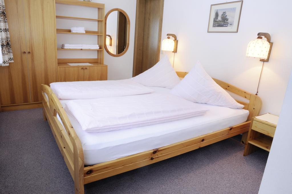Haus Gariella Apartment การ์กเอลเลิน ภายนอก รูปภาพ
