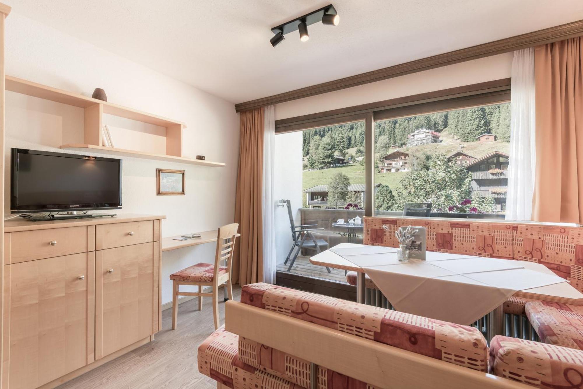 Haus Gariella Apartment การ์กเอลเลิน ภายนอก รูปภาพ