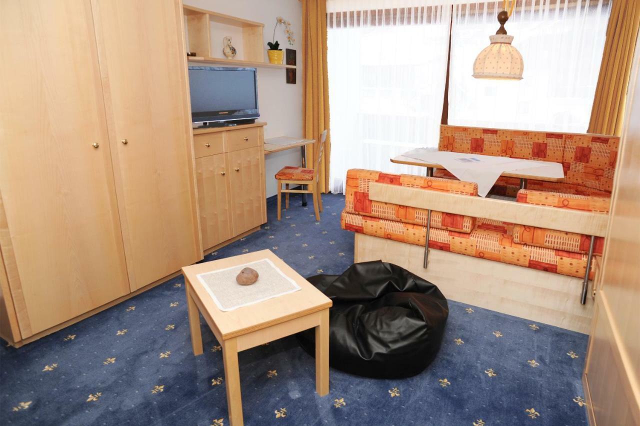 Haus Gariella Apartment การ์กเอลเลิน ภายนอก รูปภาพ